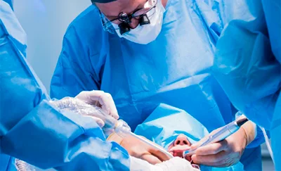Diplomado Quirúrgico en Cirugía Plástica Periodontal y Periimplantaria